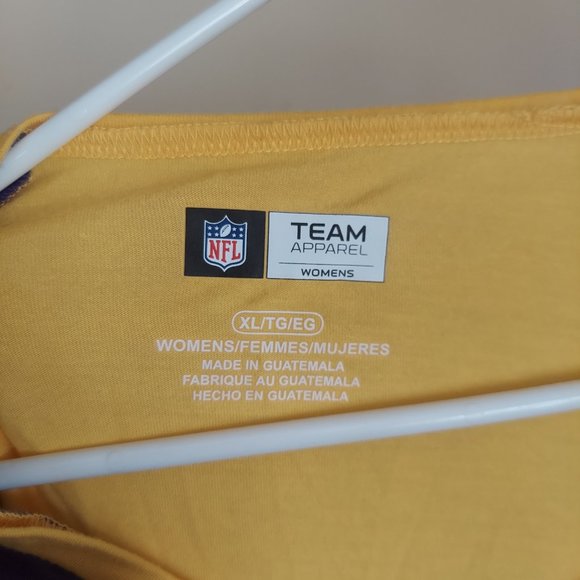 Women's XL Extra Large Gold and Purple Vikings NFL Long Sleeve T-Shirt - Picture 3 of 3